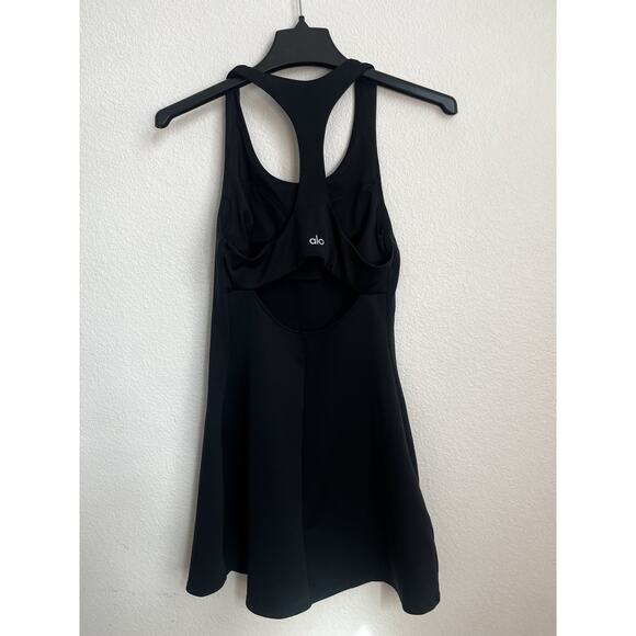 ALO Airlift Fly Dress in Black Size Small - Picture 4 of 14